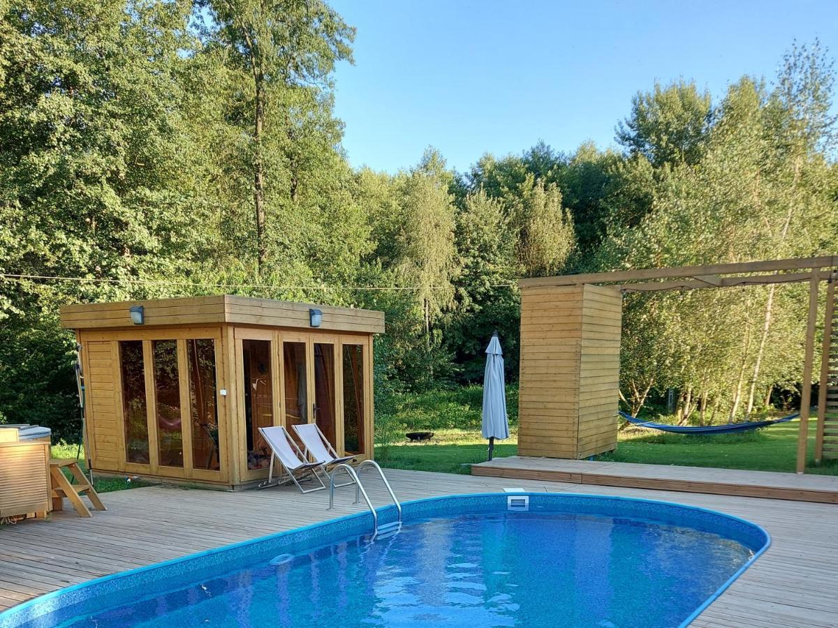 Villa Dom Przy Lesie Wielgie Exterior foto